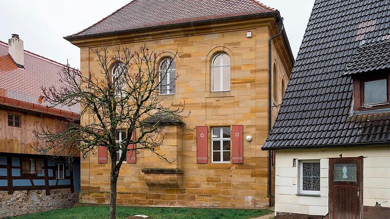 Eine Bombendrohung gegen die Synagoge hatte Ermreuth vor gut einem Monat erschüttert.Forchheim & Fränkische Schweiz Eine Bombendrohung gegen die Synagoge hatte Ermreuth vor gut einem Monat erschüttert.Forchheim & Fränkische Schweiz