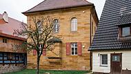 Eine Bombendrohung gegen die Synagoge hatte Ermreuth vor gut einem Monat erschüttert.Forchheim & Fränkische Schweiz Eine Bombendrohung gegen die Synagoge hatte Ermreuth vor gut einem Monat erschüttert.Forchheim & Fränkische Schweiz