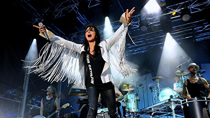 Nena hat er vor vier Wochen f&uuml;r ihren Auftritt beim Sternenfestival in Burgebrach zugesagt.