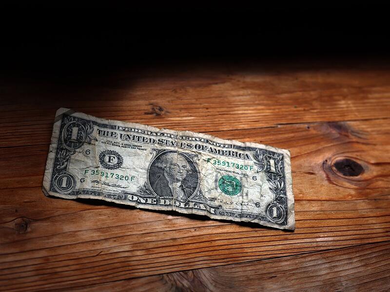 Abgenutzter Ein-Dollar-Schein Abgenutzter Ein-Dollar-Schein