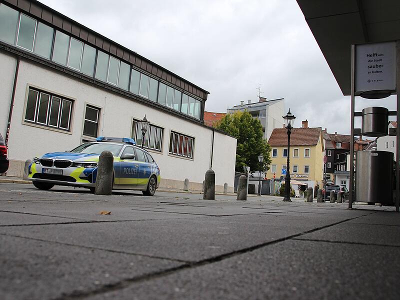 Hier in der Badergasse in Coburg ereignete sich im September 2022 eine brutale Schl&auml;gerei: Jetzt wurden die Urteile gef&auml;llt.