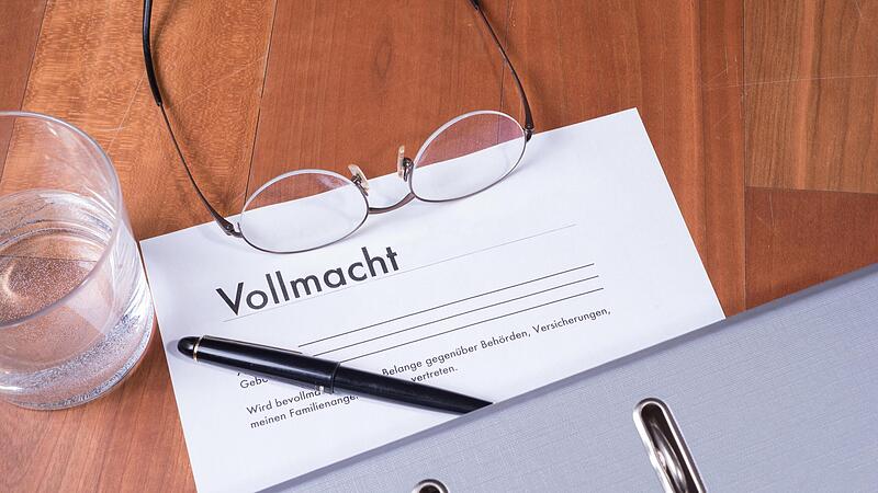 Eine Vollmacht f&uuml;r finanzielle Angelegenheiten wird von Experten empfohlen.