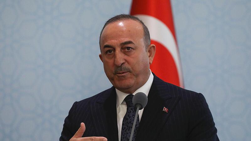 Auf Entspannungskurs: der t&uuml;rkische Au&szlig;enminister Mevl&uuml;t Cavusoglu