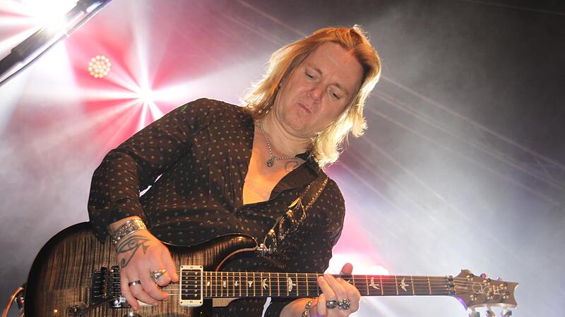 Gitarrist Frank Pané.
