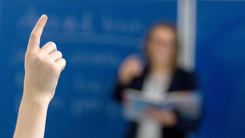 Lehrerbezahlung im Detail noch unklar Lehrerbezahlung im Detail noch unklar