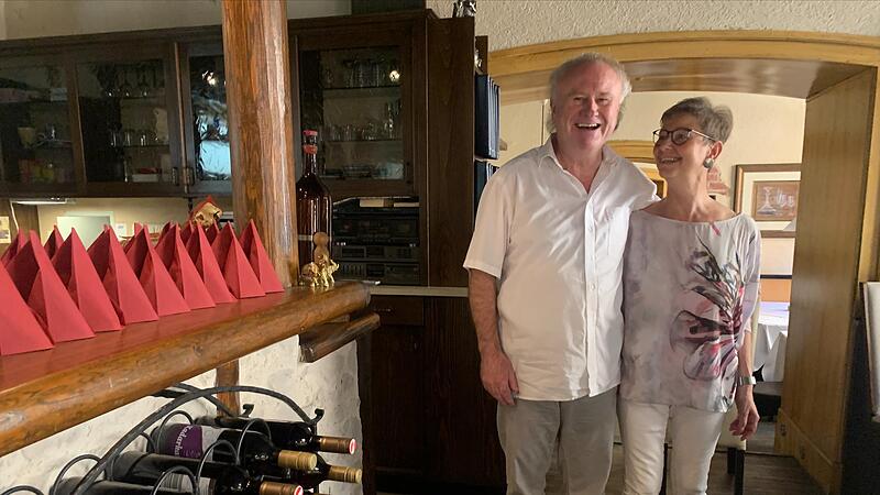 Eingespieltes Team in einem traditionsreichen Restaurant: Ante Krolo und &bdquo;seine&ldquo; Susanne haben in den vergangenen Jahrzehnten den &bdquo;Kroatia-Grill&ldquo; gepr&auml;gt. Auch ihre eigene Liebesgeschichte ist eng mit dem Lokal verbunden.