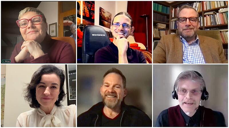 Sabine Dittmar (SPD), Florian Beck (Linke), Karl Graf Stauffenberg (FDP), Dorothee B&auml;r (CSU), Frank Helmerich (FW), Christian Ruser (Gr&uuml;ne) im Fragenstrudel der Saale-Zeitung