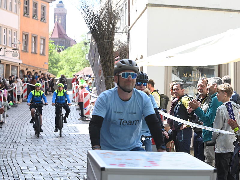 Weltkulturerbelauf 2025: Rund 1000 Sch&uuml;ler aus den 3. und 4. Klassen waren beim Bosch-Sch&uuml;lerlauf am Start.