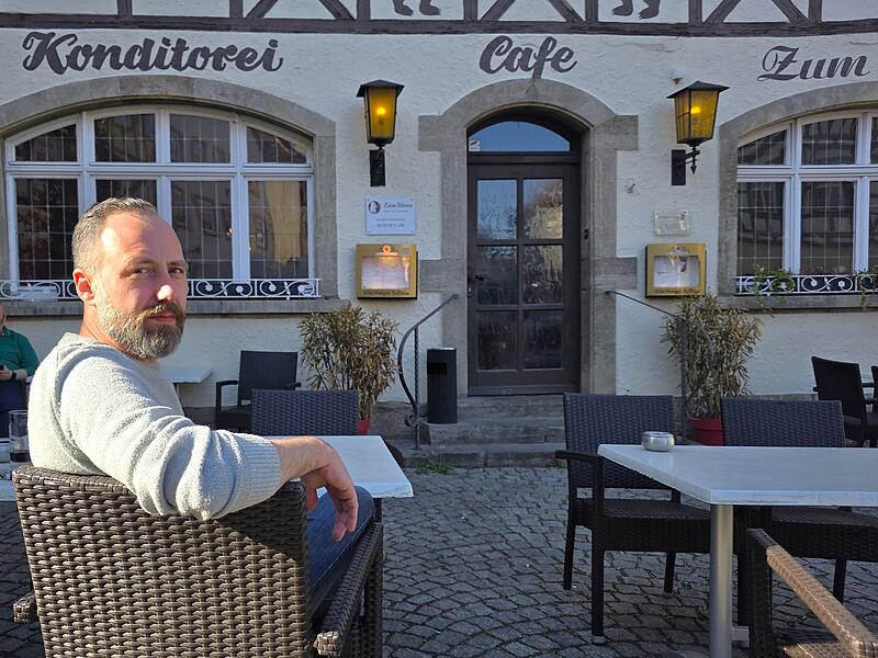 Peter Wlost muss sein Restaurant "El Moro" am M&uuml;nnerst&auml;dter Marktplatz schlie&szlig;en. Er hat eine fristlose K&uuml;ndigung vom Verp&auml;chter erhalten.