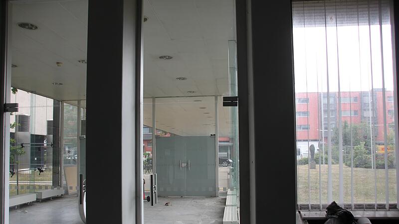 Der Eingang der ehemaligen Firmenzentrale von Siemens Healthineers.