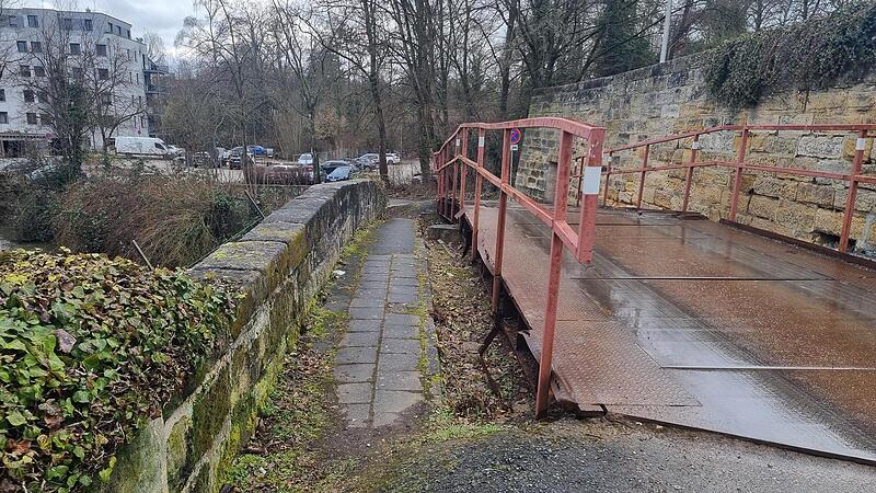 Die Br&uuml;cke zum Spitalgarten ist einem sanierungsbed&uuml;rftigen Zustand.Forchheim & Fr&auml;nkische Schweiz