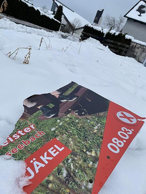 Zerst&ouml;rte Wahlplakate Gro&szlig;enseebach