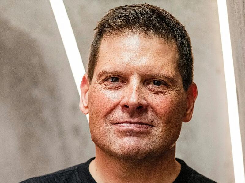 Der fr&uuml;here Radrennprofi Jan Ullrich besucht die Offroad-Messe "Abenteuer & Allrad" 2025 in Bad Kissingen.