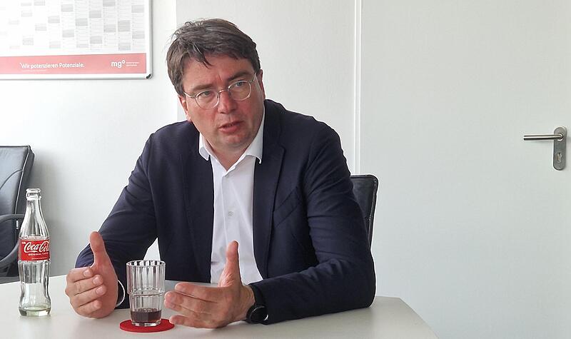 Florian von Brunn im Gespräch mit den Redakteuren Alexander Müller und Marco Meißner Florian von Brunn im Gespräch mit den Redakteuren Alexander Müller und Marco Meißner