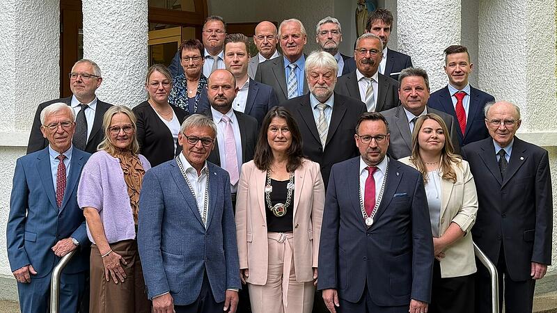 Der neue Ebermannstadter Stadtrat gab am Mittwoch zu seiner konstituierenden Sitzung zusammen.