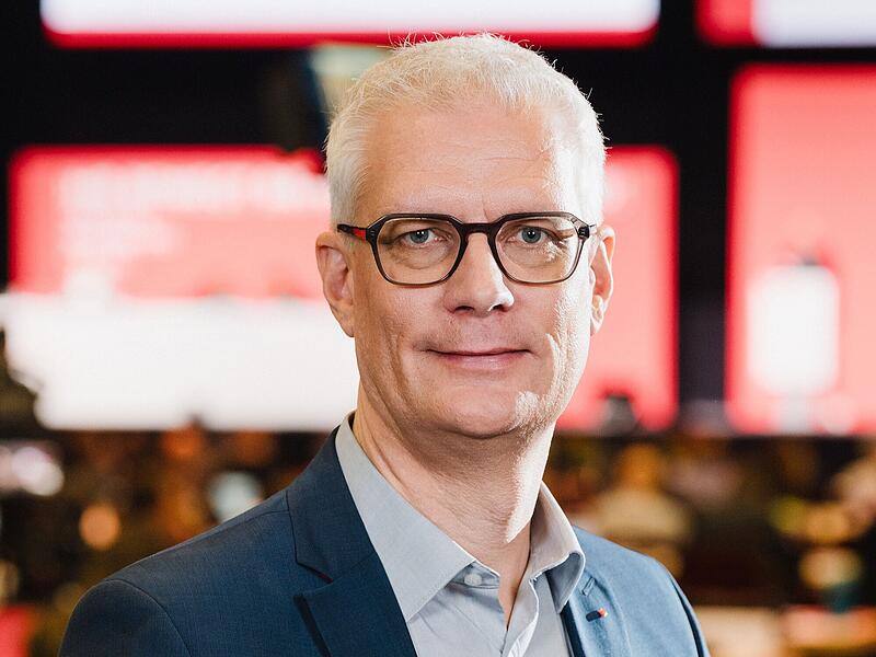 Uwe Kirschstein SPD BayernForchheim & Fränkische Schweiz Uwe Kirschstein: „Wer glaubt, dass Verwaltungs-Chef des Oberbürgermeisters einzige Aufgabe ist, der irrt und hat das Prinzip der vergangenen 80 Jahre nicht verstanden"
