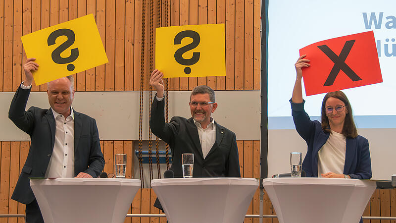 Duell ums Rathaus: Wahlarena in N&uuml;dlingenWahlarena in N&uuml;dlingen