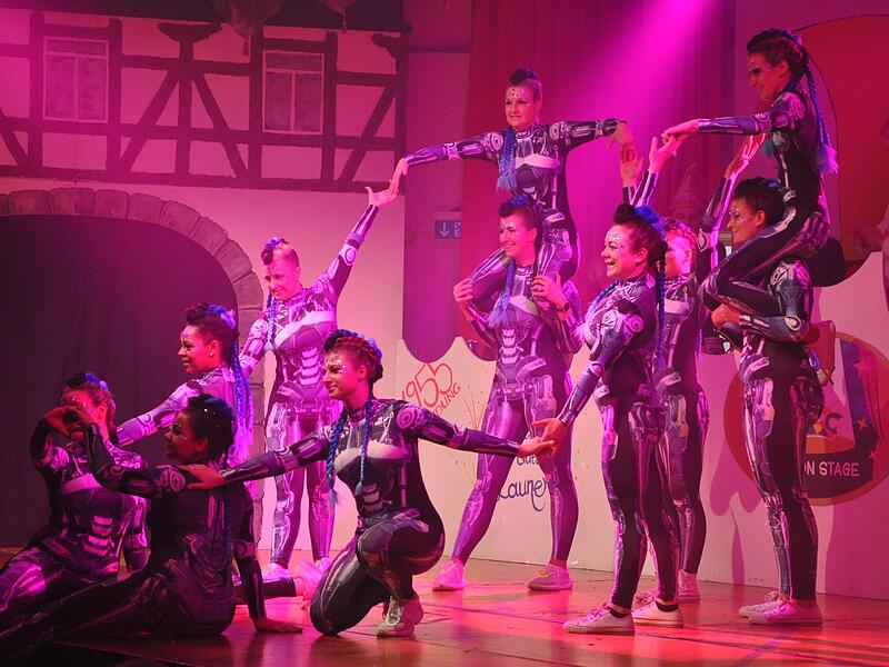 Büttensitzung in Hofheim: Saisonstart beim Carneval Club