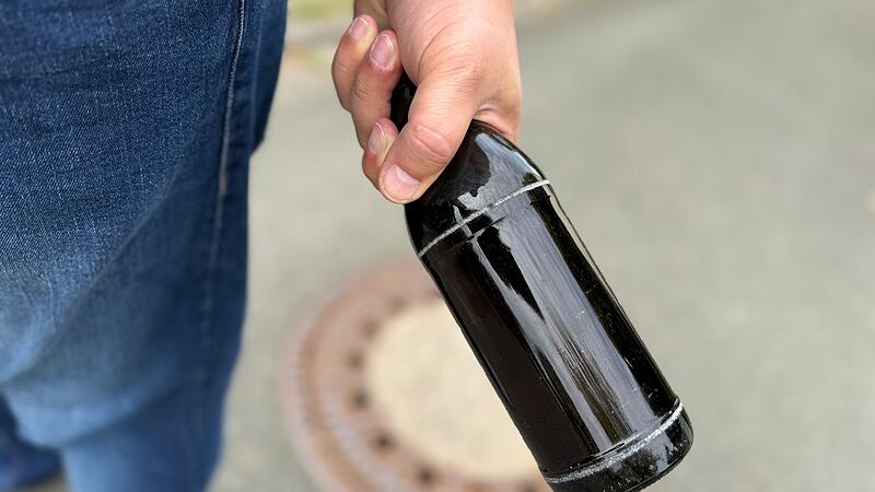 Angriff mit BierflascheForchheim & Fränkische Schweiz Angriff mit Bierflasche