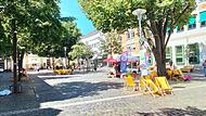 Mit verschiedenen Aktionen sollte im Sommer 2024 die Promenade belebt werden - dafür fielen für zwei Monate 24 Kurzzeitparkplätze weg.
