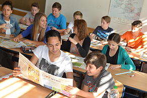 Mit KLARTEXT! praktisch Medienkompetenz vermitteln. Mit KLARTEXT! praktisch Medienkompetenz vermitteln.