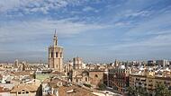Kathedrale von Valencia überragt die Altstadt