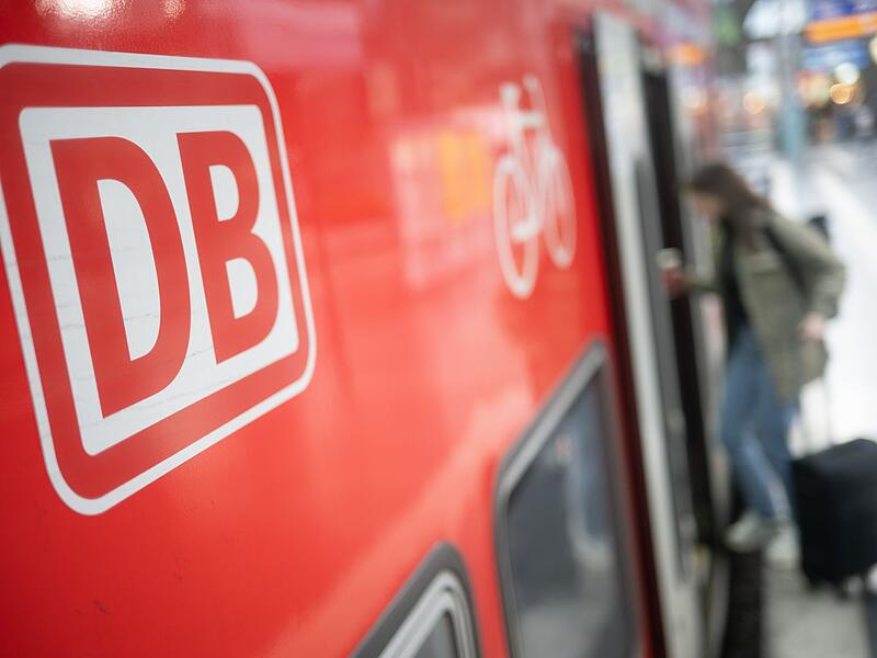 Regionalexpress der Deutschen Bahn