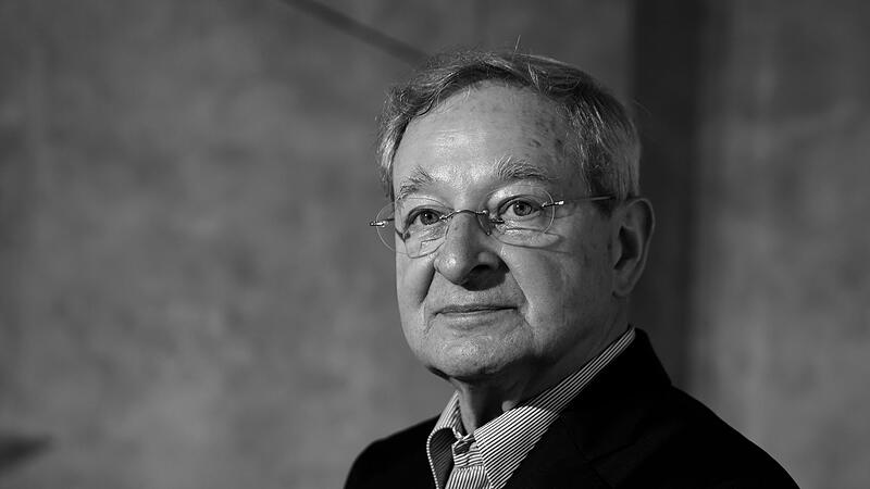 P&eacute;ter N&aacute;das