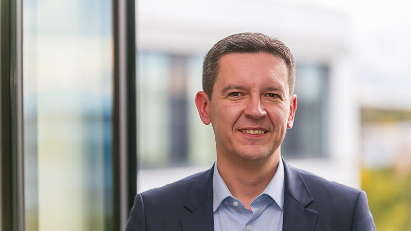 Gro&szlig;e &Uuml;berraschung: Viktor Naumann, Wirtschaftsf&ouml;rderer der Stadt Forchheim und Gesch&auml;ftsf&uuml;hrer der Medical Valley Center GmbH, hat seine Kandidatur um das Oberb&uuml;rgermeisteramt in Forchheim bekannt gegeben.