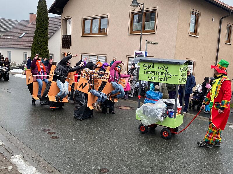 Faschingsumzug in Gef&auml;ll am 17. Februar 2026Faschingsumzug in Gef&auml;ll am 17. Februar 2026