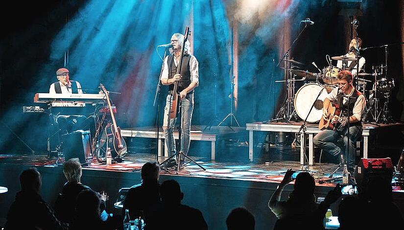 Die Bayreuther Formation Huebnotix kommt am 28. Mai auf die Naturbühne. Die Bayreuther Formation Huebnotix kommt am 28. Mai auf die Naturbühne.