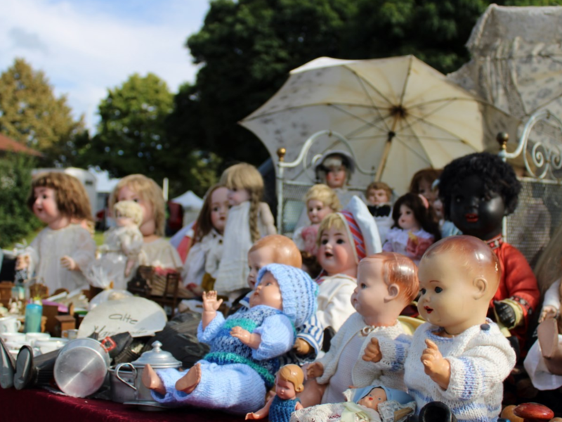 Stand auf dem Antik- und Sammlermarkt Neustadt bei Coburg