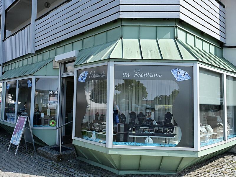 „Schmuck im Zentrum“ ist in Eckental eine Institution.
