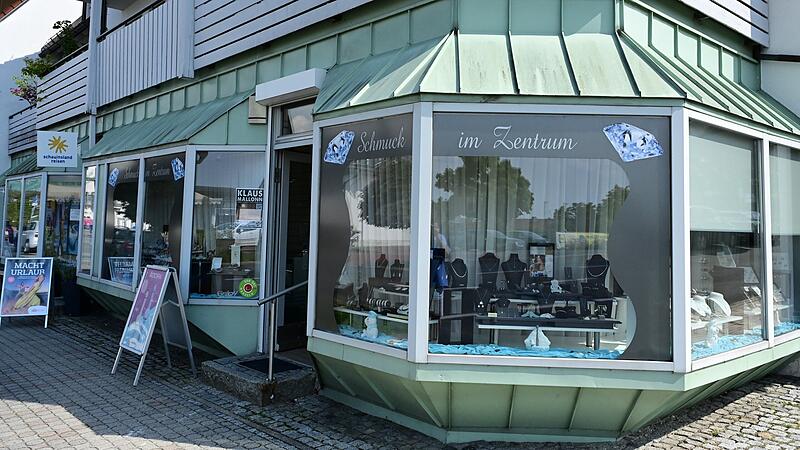 &bdquo;Schmuck im Zentrum&ldquo; ist in Eckental eine Institution.