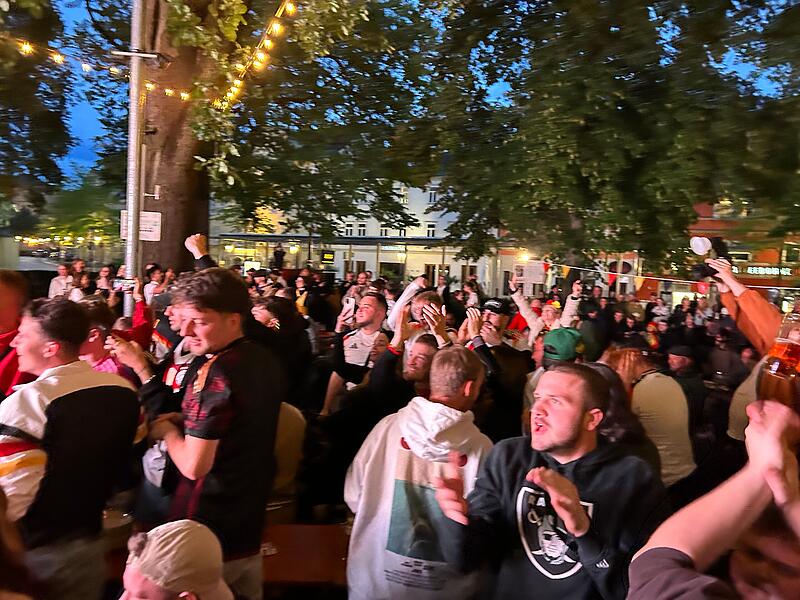 Fußball-EM: Public Viewing in CoburgFußball-EM 2024: So feiert Coburg Fußball-EM: Public Viewing in CoburgFußball-EM 2024: So feiert Coburg