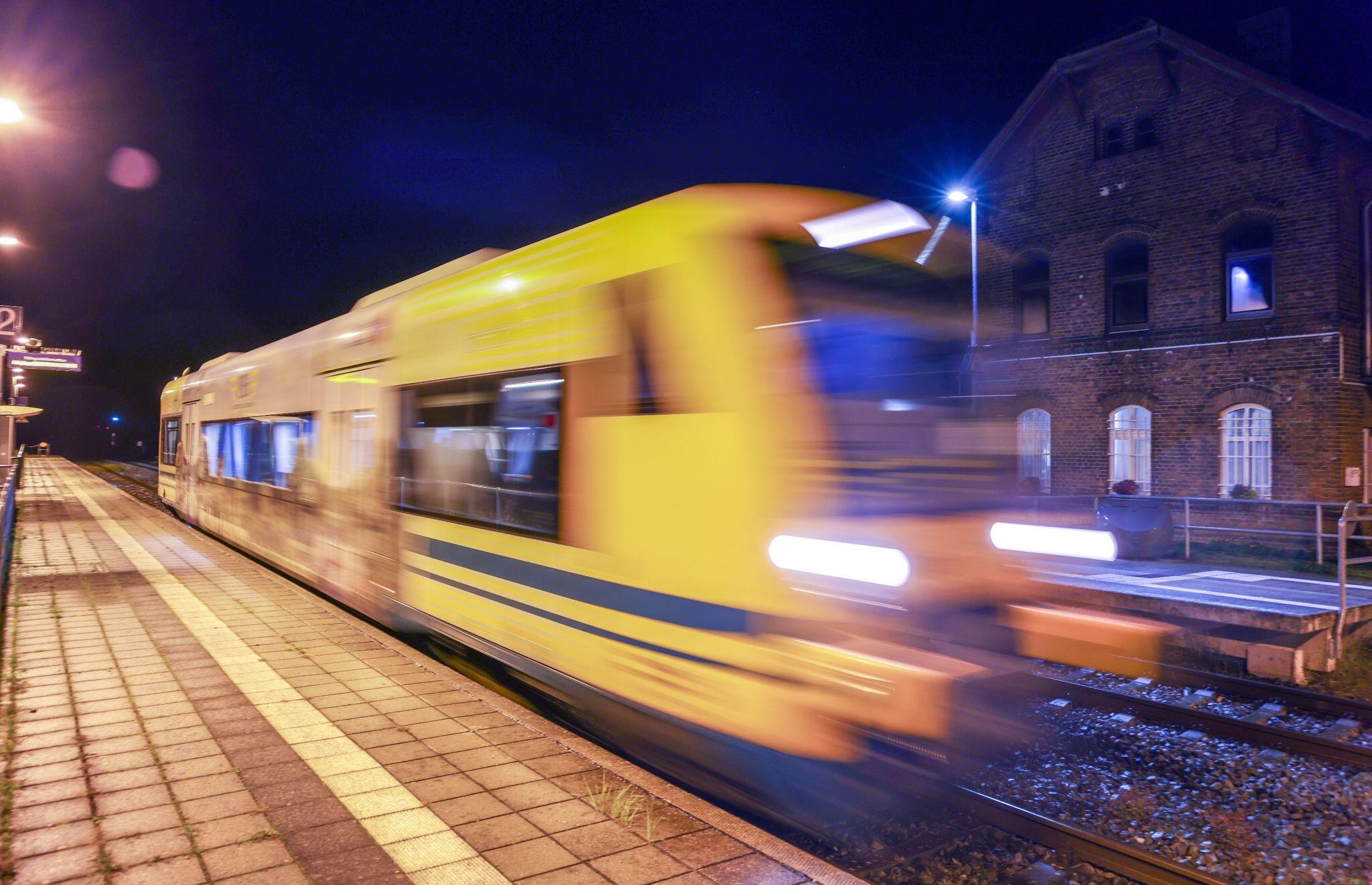49-euro-ticket-von-bund-und-l-ndern-einigung-gefordert
