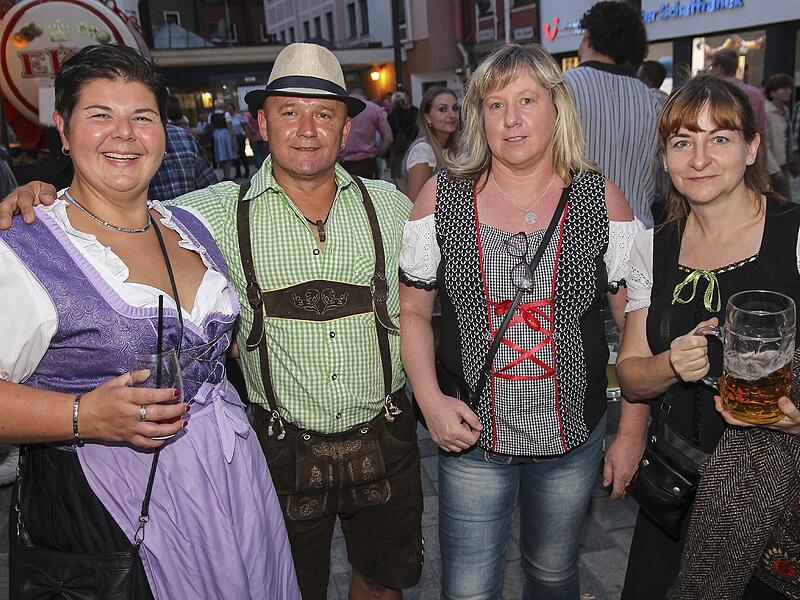 Gute Stimmung beim ersten Bierfestsonntag