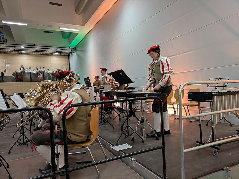 Das Jugendblasorchester war zuletzt dran.Frühjahrskonzert der Musikschule Münnerstadt Das Jugendblasorchester war zuletzt dran.