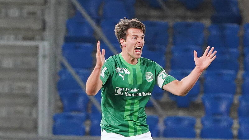 Der geb&uuml;rtige Bamberger Lukas G&ouml;rtler reagierte mit Unverst&auml;ndnis auf seinen Platzverweis.