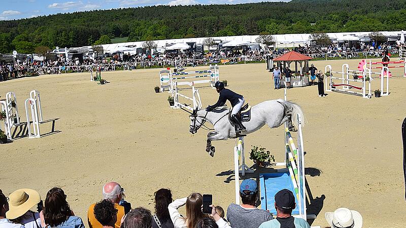 Reitsport-Turnier in Detter