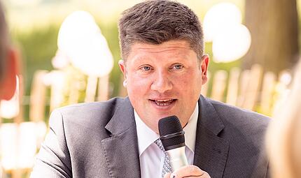 Alexander Schneider Alexander Schneider