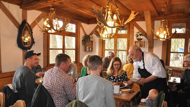 Horst Claus in der HubertusstubeForchheim & Fr&auml;nkische Schweiz