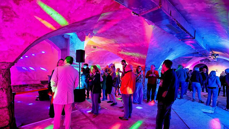 F&uuml;r eine Nacht &ouml;ffnete sich die T&uuml;re in die legend&auml;re Bamberger Disko in der Generalsgasse wieder