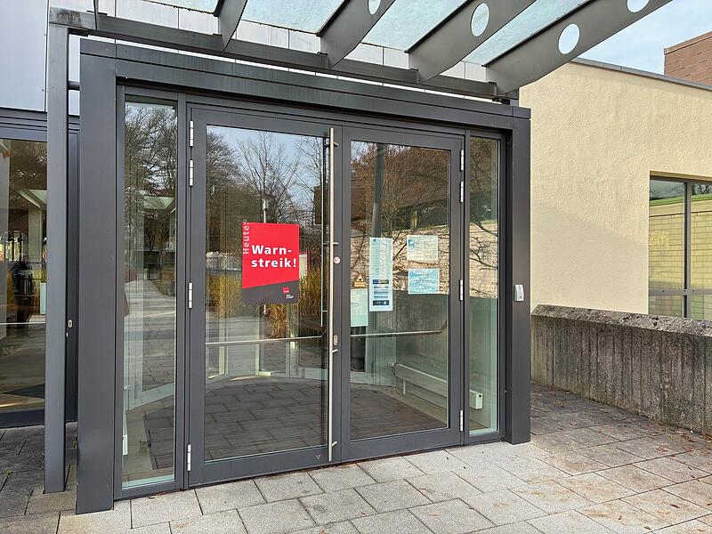 Die Bäder in Neustadt bei Coburg werden erneut bestreikt.