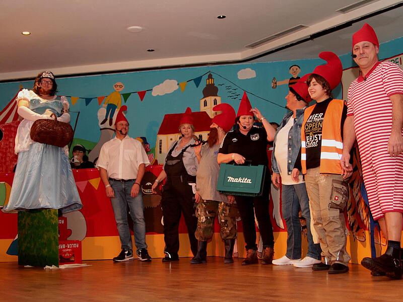 Büttensitzung Fasching Zirkus in Rentweinsdorf