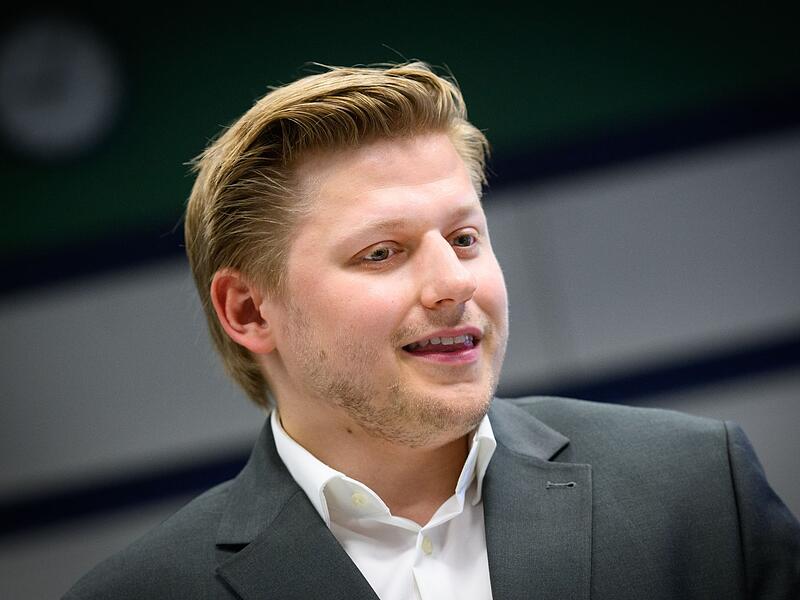 Sebastian Hotz Sebastian Hotz