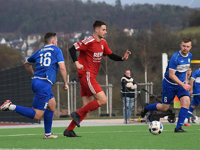 Testspiele im Fu&szlig;ballkreis Rh&ouml;n