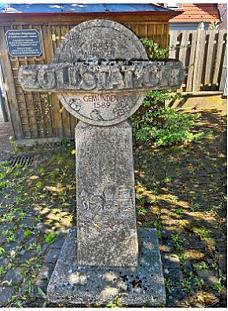 Der historische Zollstein.