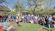 Baumpflanzaktion an der Grund- und Mittelschule Oerlenbach.