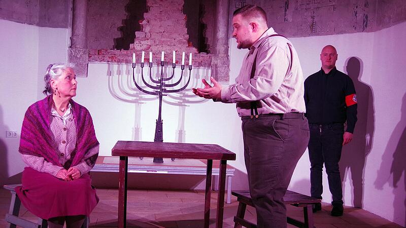 &bdquo;Die Nacht von Flossenb&uuml;rg&ldquo; handelt vom Leben und Sterben Dietrich Bonhoeffers.